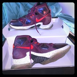 Lebron james 13 “Mulberry”